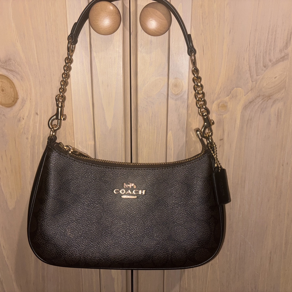Coach Black Leather Women's Bag